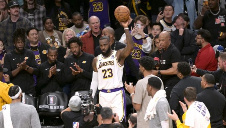 Rekorların adamı LeBron James, NBA’de yine bir ilki başardı