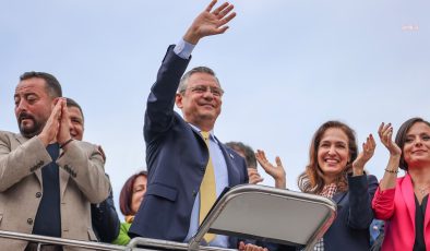 Özgür Özel: Atatürk’ün partisi ikinci partisi olamaz