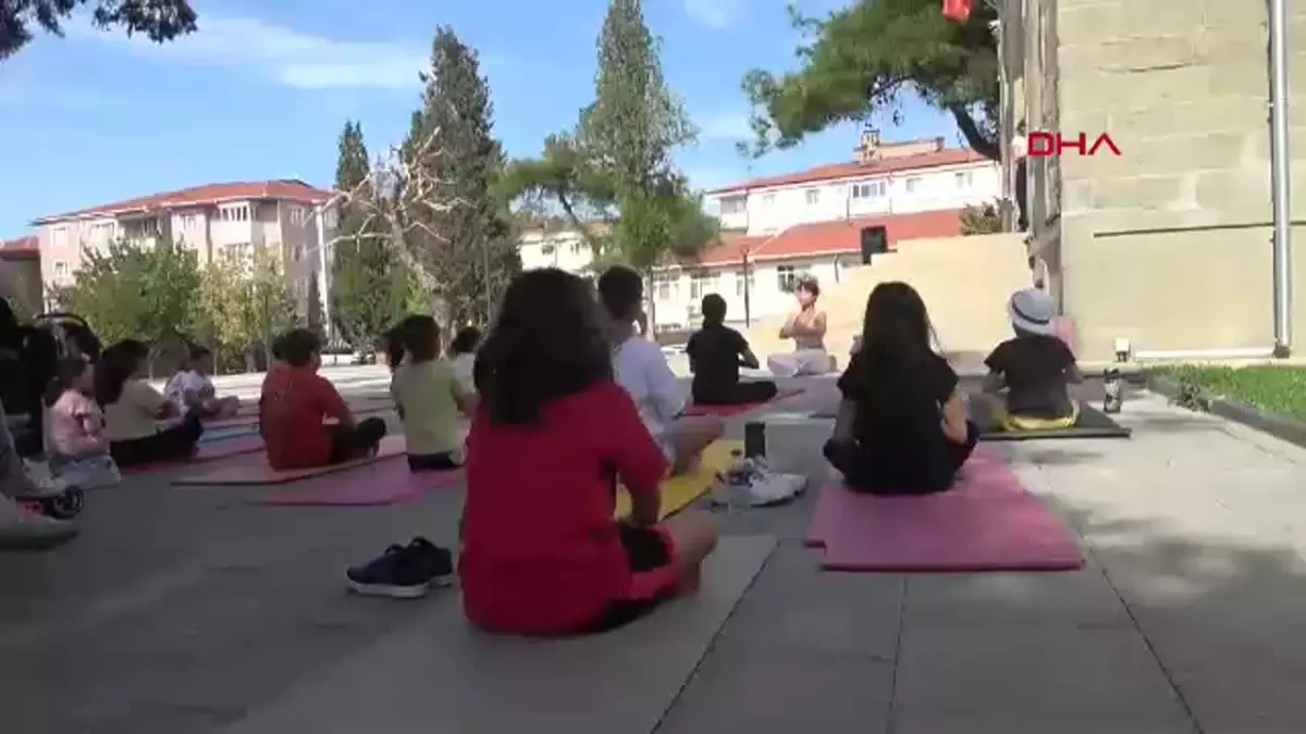 Keşan’da Çocuklar için Yoga Etkinliği