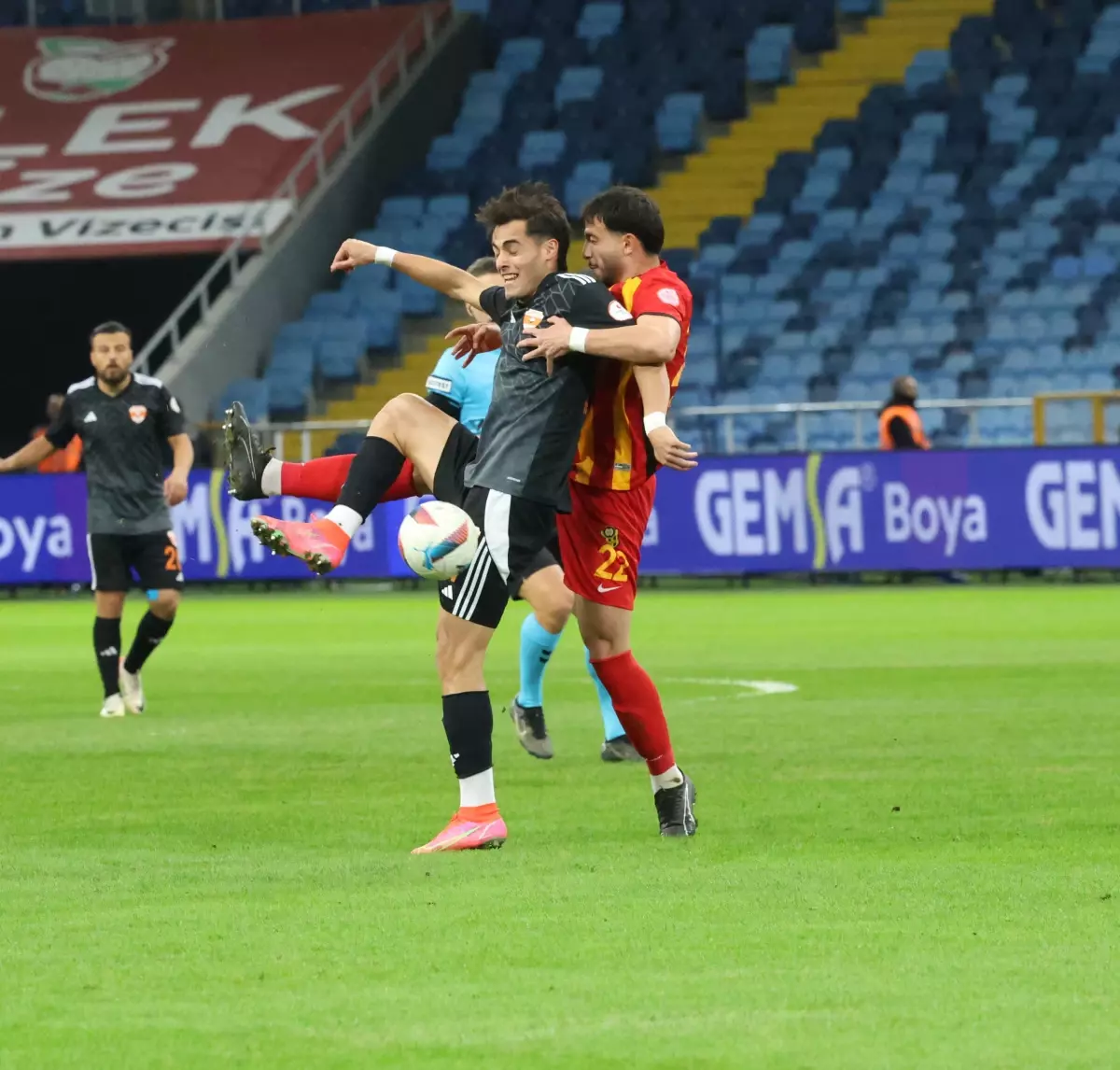 Adanaspor, Yeni Malatyaspor’u 3-1 Mağlup Etti